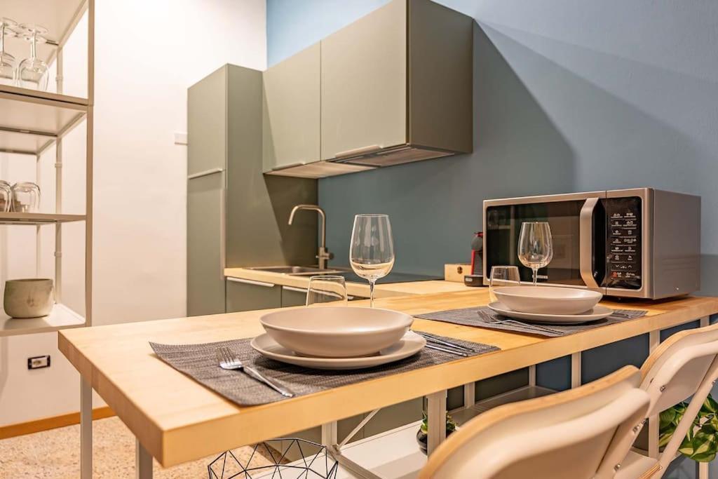 Guest Planet - Cozy Housing Porta Romana M3 Μιλάνο Εξωτερικό φωτογραφία